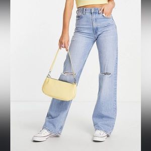 Bershka 90s clean wide leg jean in light blue